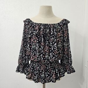 Ember Peasent Off Shoulder Blouse Size Medium